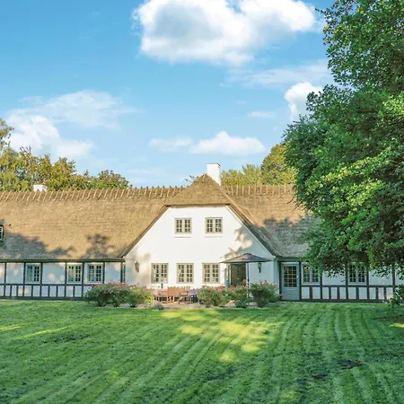 Beautiful In Norre Aaby With Sauna 別荘